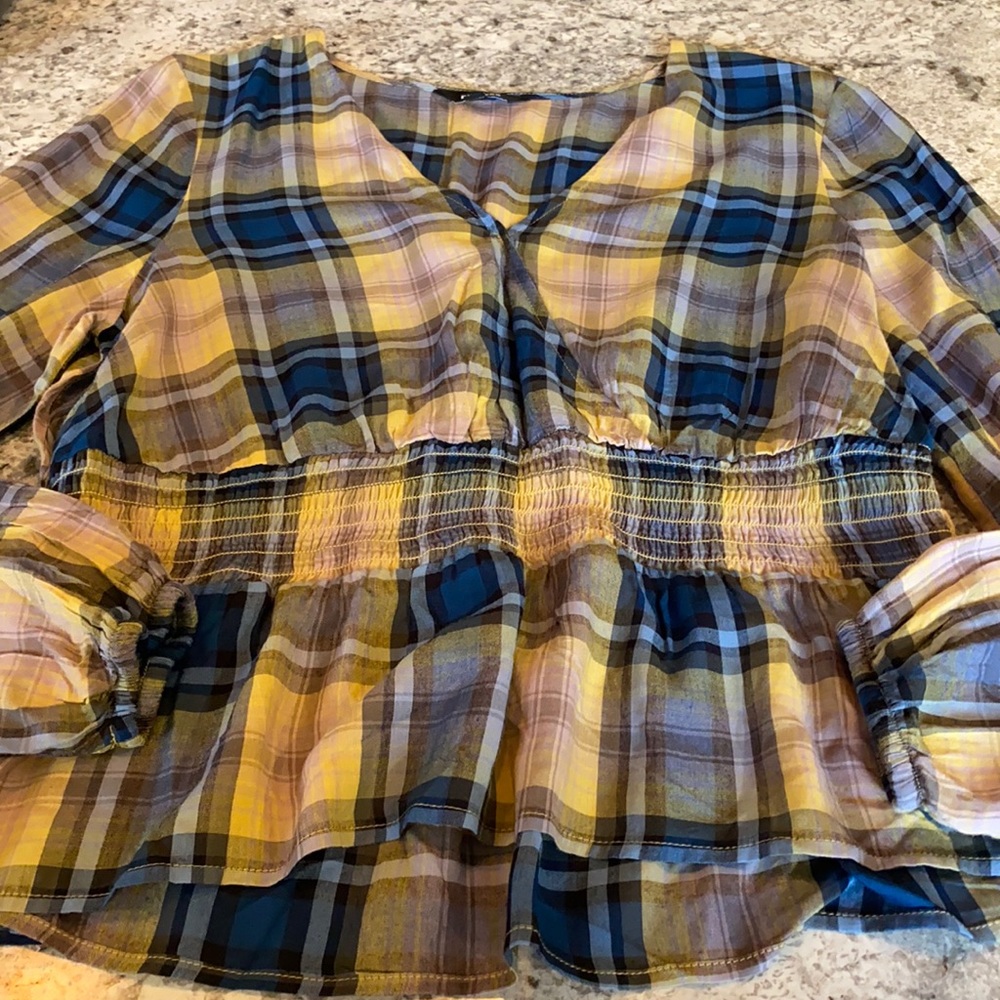 Peasant type blouse
